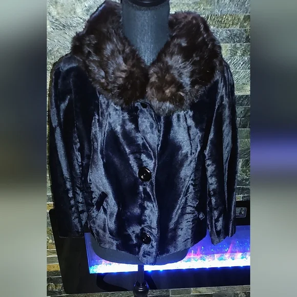 Elegant Black Fur Jacket With Mink Collar Size L WPL 9348 - Picture 4 of 6